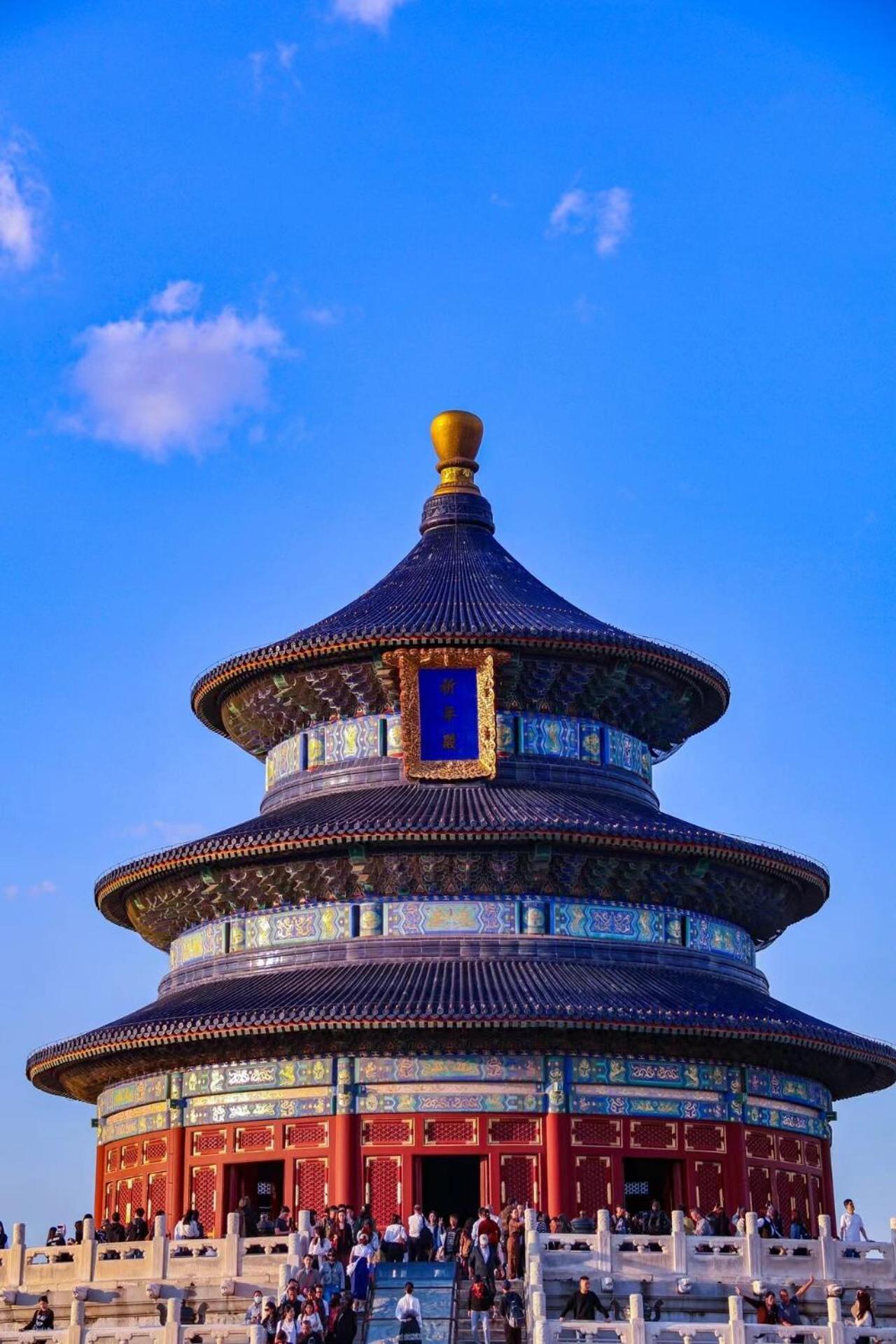 East Sacred Hotel ᴸᴱo---Foreign Accept---Tourism Service English-Speaking 丨 Near Tiananmen Forbidden City丨very Close To Metro Zhangzizhong And Beixinqiao 丨european Foot Ball English丨free Advance Tickets And Laundry Drying Service Coffee Snacks Pekín Exterior foto