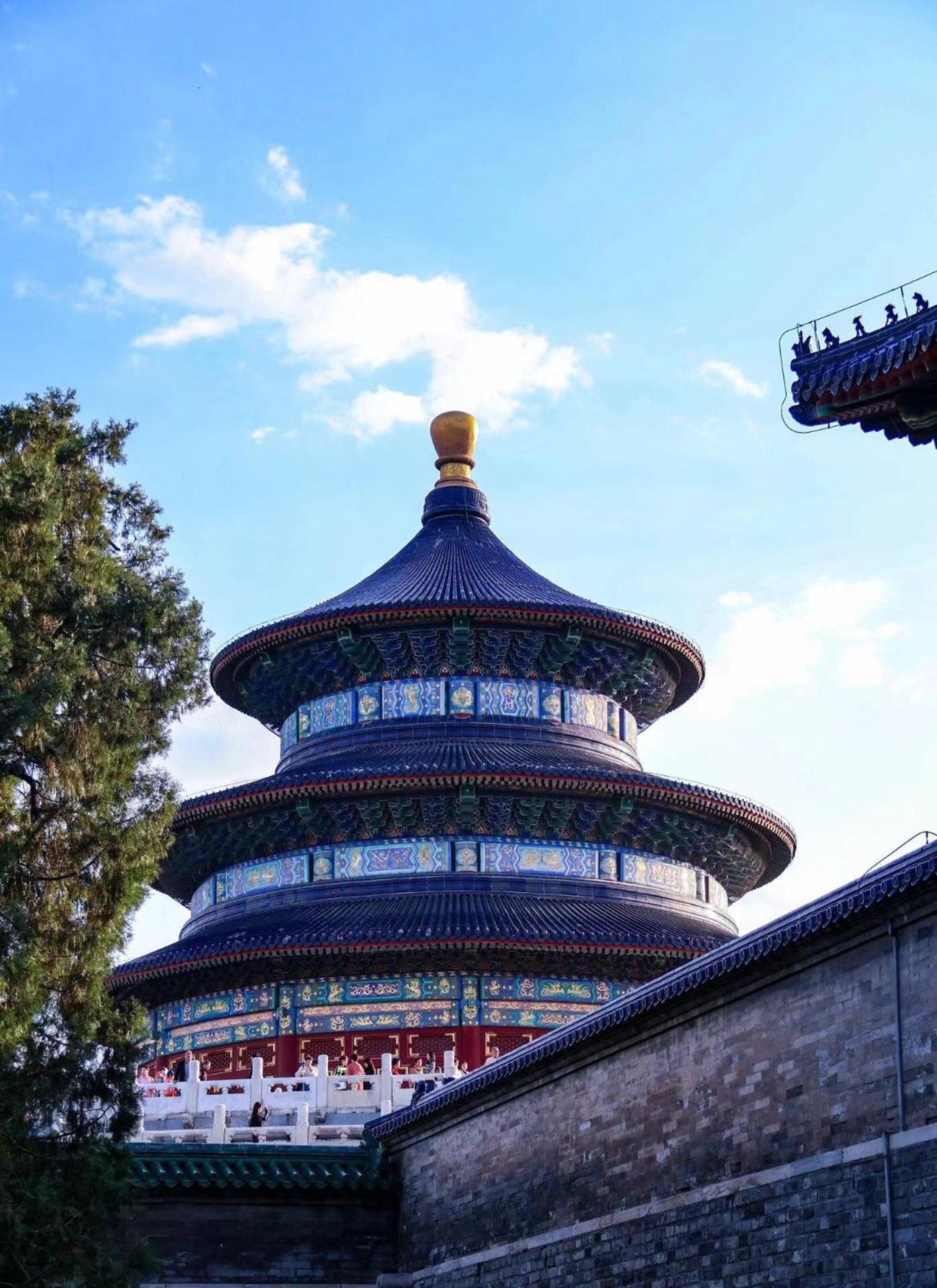 East Sacred Hotel ᴸᴱo---Foreign Accept---Tourism Service English-Speaking 丨 Near Tiananmen Forbidden City丨very Close To Metro Zhangzizhong And Beixinqiao 丨european Foot Ball English丨free Advance Tickets And Laundry Drying Service Coffee Snacks Pekín Exterior foto