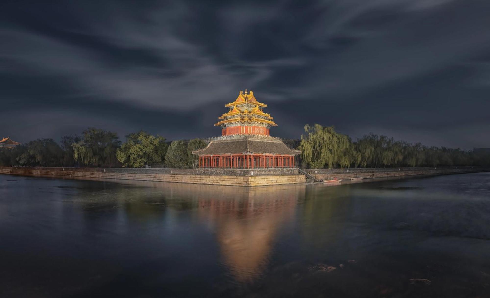 East Sacred Hotel ᴸᴱo---Foreign Accept---Tourism Service English-Speaking 丨 Near Tiananmen Forbidden City丨very Close To Metro Zhangzizhong And Beixinqiao 丨european Foot Ball English丨free Advance Tickets And Laundry Drying Service Coffee Snacks Pekín Exterior foto