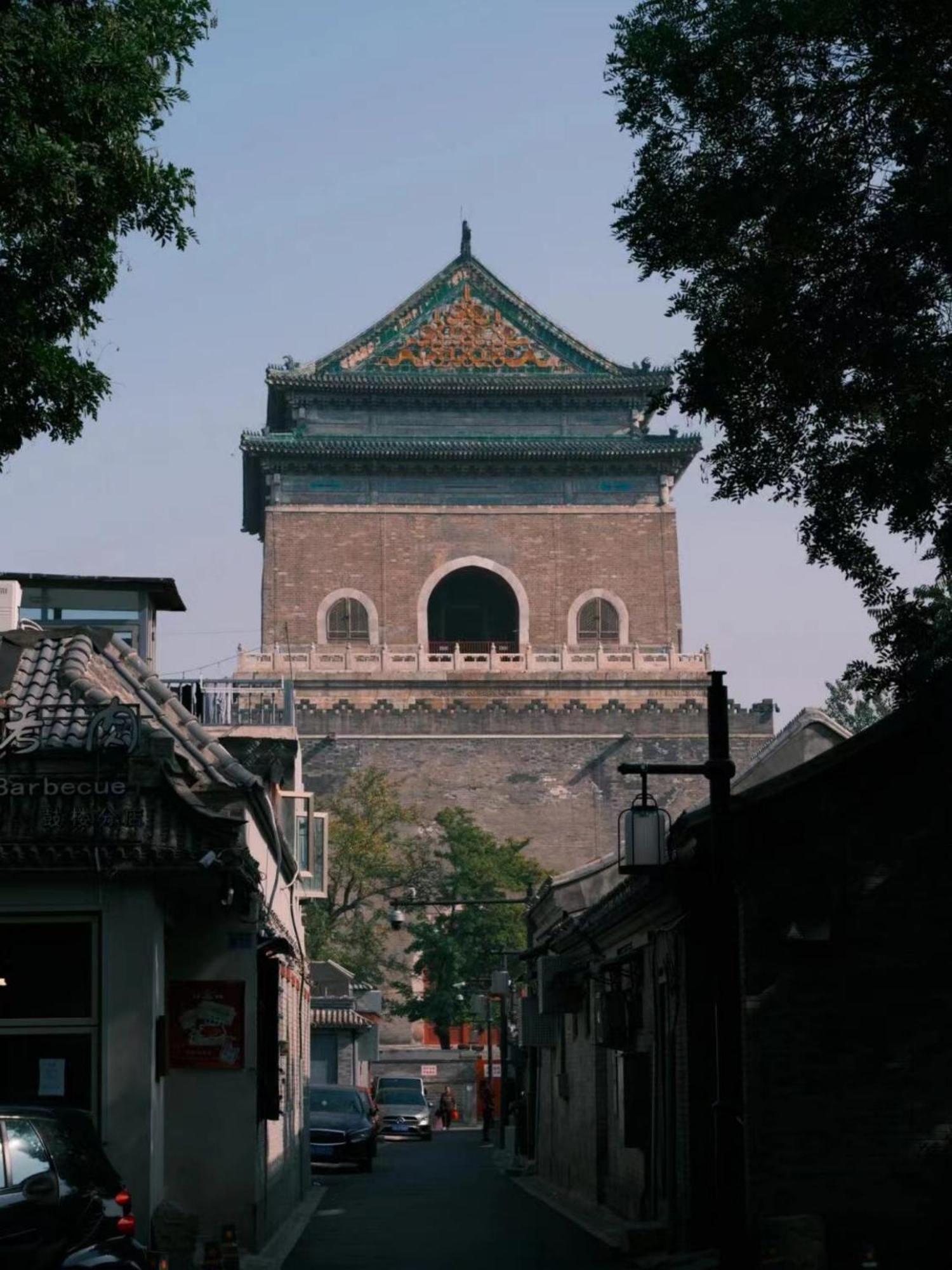 East Sacred Hotel ᴸᴱo---Foreign Accept---Tourism Service English-Speaking 丨 Near Tiananmen Forbidden City丨very Close To Metro Zhangzizhong And Beixinqiao 丨european Foot Ball English丨free Advance Tickets And Laundry Drying Service Coffee Snacks Pekín Exterior foto