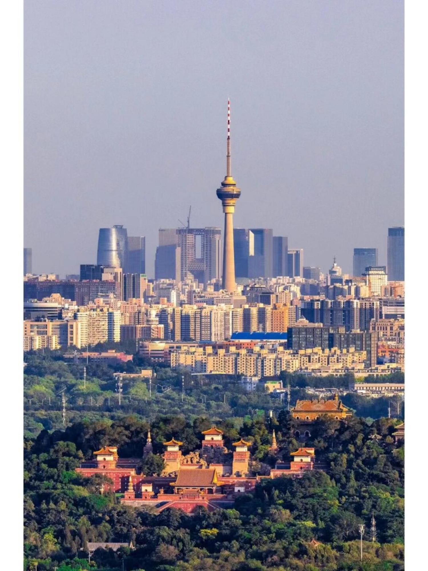East Sacred Hotel ᴸᴱo---Foreign Accept---Tourism Service English-Speaking 丨 Near Tiananmen Forbidden City丨very Close To Metro Zhangzizhong And Beixinqiao 丨european Foot Ball English丨free Advance Tickets And Laundry Drying Service Coffee Snacks Pekín Exterior foto